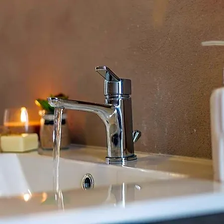 Szálloda La Casa Rosa 3*